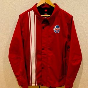 686 Snowboard jacket with removable hood.